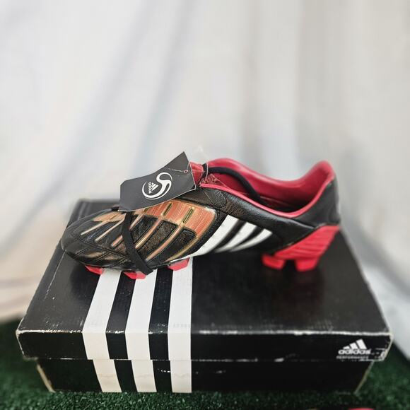 Rare NWB Adidas Predator Powerswerve TRX FG 019991 US8 UK7.5 2009 main image 4